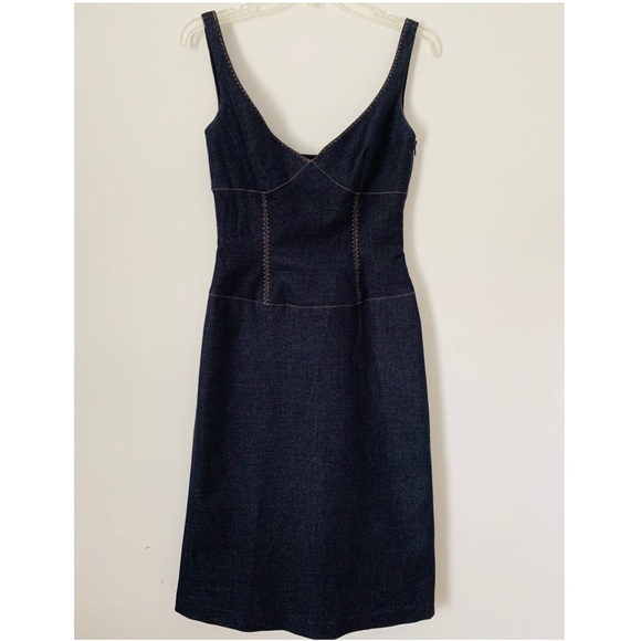 Tahari Dresses & Skirts - TAHARI Denim Dress Size 4 EUC!!